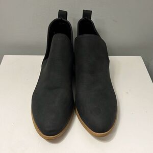 Women's Black Cut-Out Slip-On Ankle Bootie Size 10
